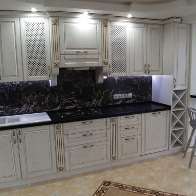 Kitchen #18